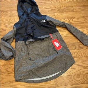 New North Face Womens Fanorak Packable jacket size XS